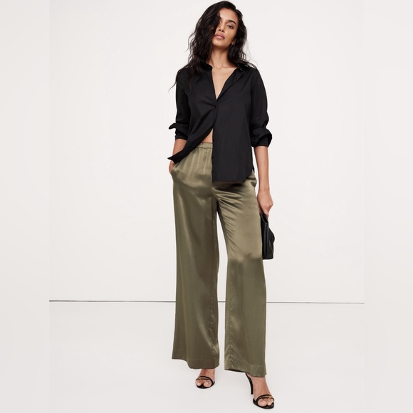NWT! Banana Republic Sycamore Brown Pull-On Wide Leg Silk...